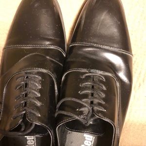 Men’s dress shoes